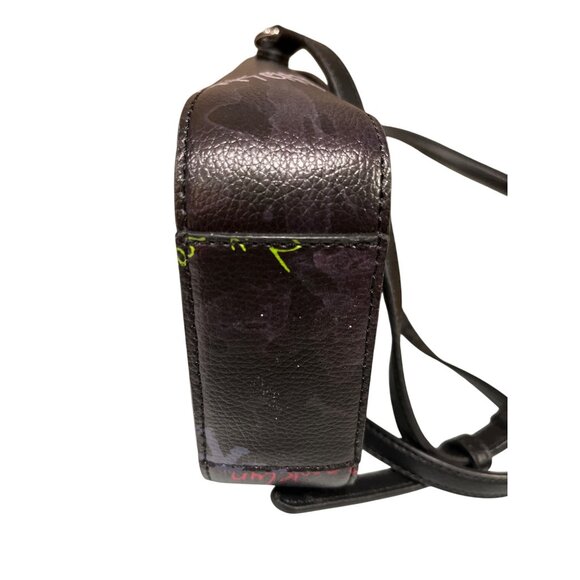DKNY w/ Charm Small Crossbody Bag Graffiti Design Black Cleo Phone - Picture 5 of 7